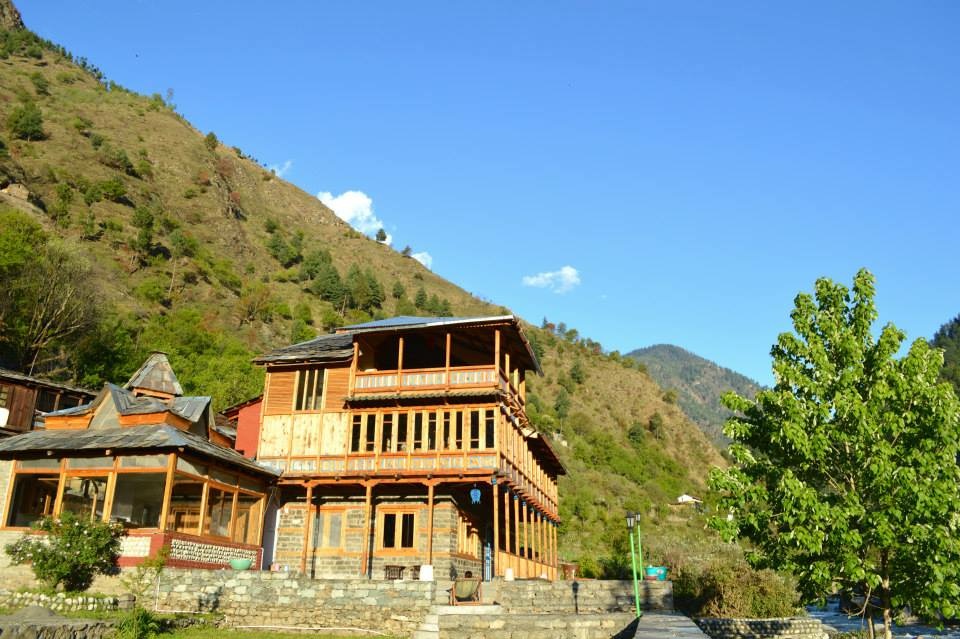 Bluehouse by the River, Tirthan Valley 3