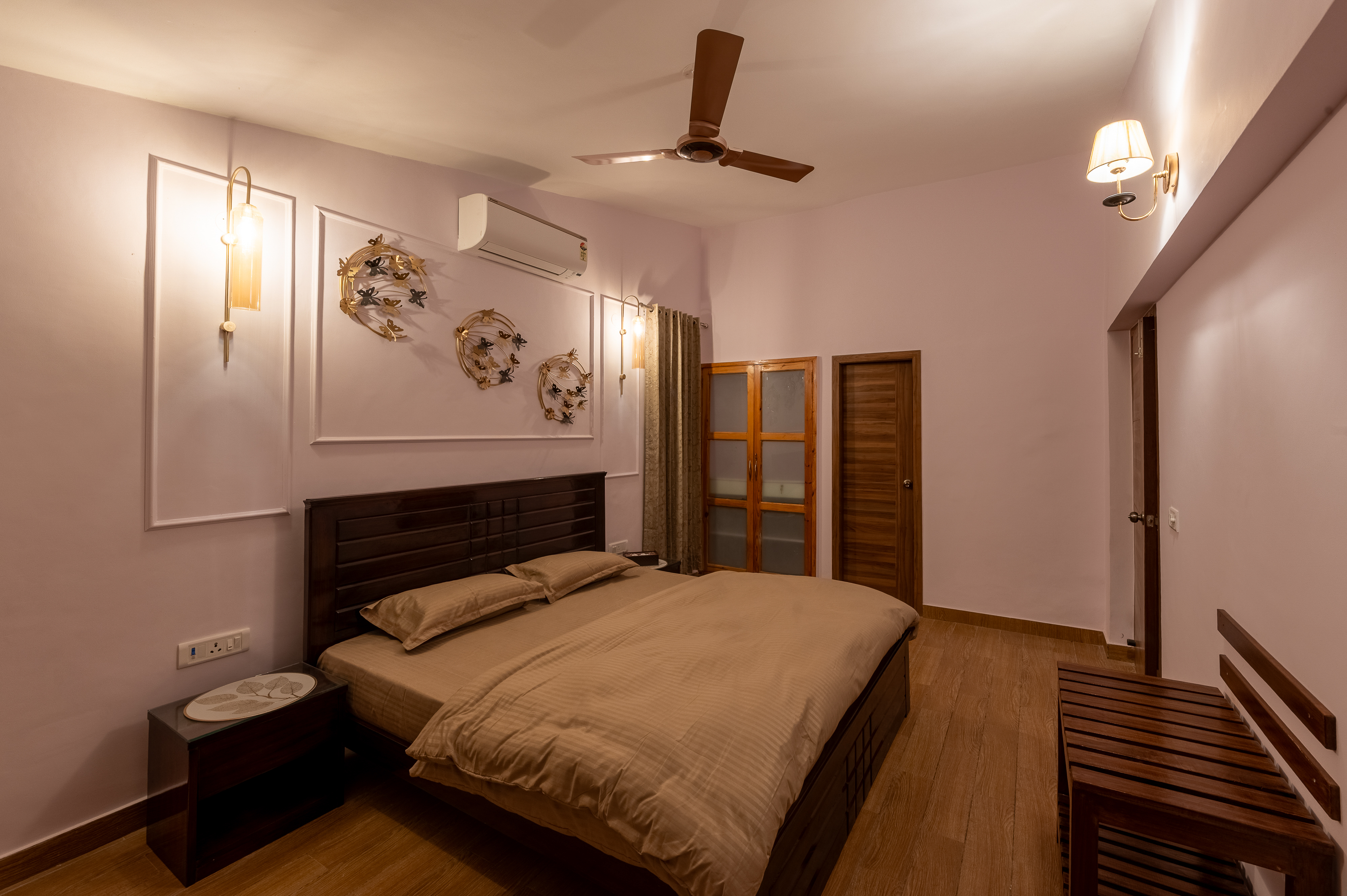Swaran Elm Escape