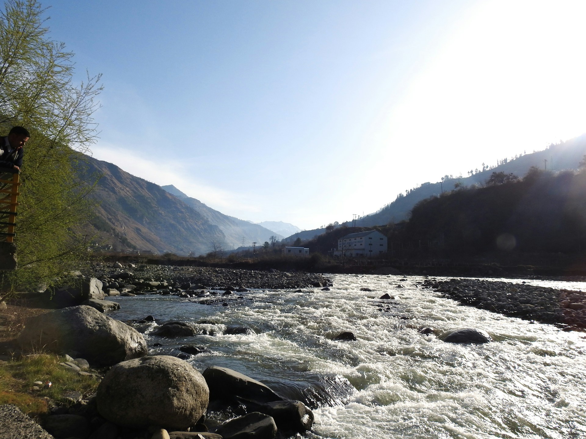 Tirthan Valley
